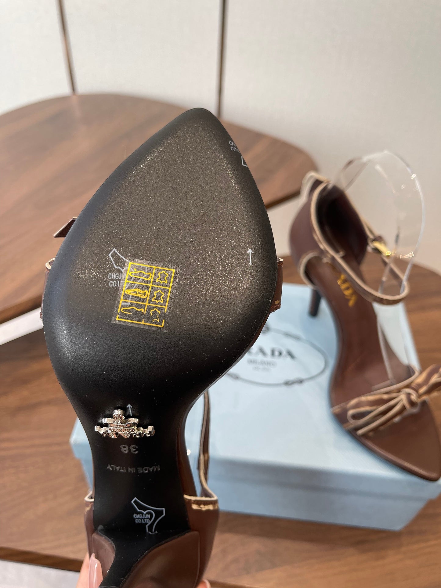 PRADA 26S HIGH HEEL SANDALS 85MM IN CHOCOLATE BROWN CALFSKIN WITH BOW