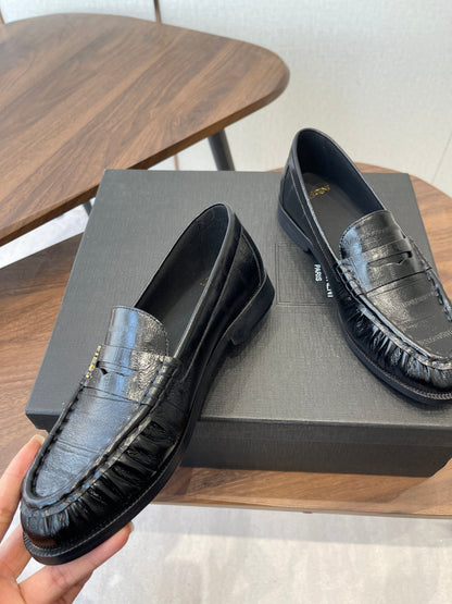 YSL 26S LOAFER IN BLACK CALFSKIN