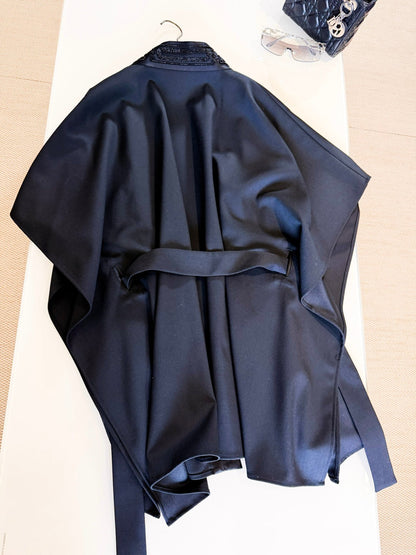 HERMES 25S SEQUIN-EMBROIDERED KNIT CAPE 319