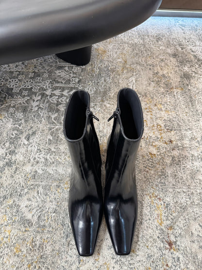 YSL 26S ANKLE BOOTS 70 MM IN BLACK SHINY CALFSKIN