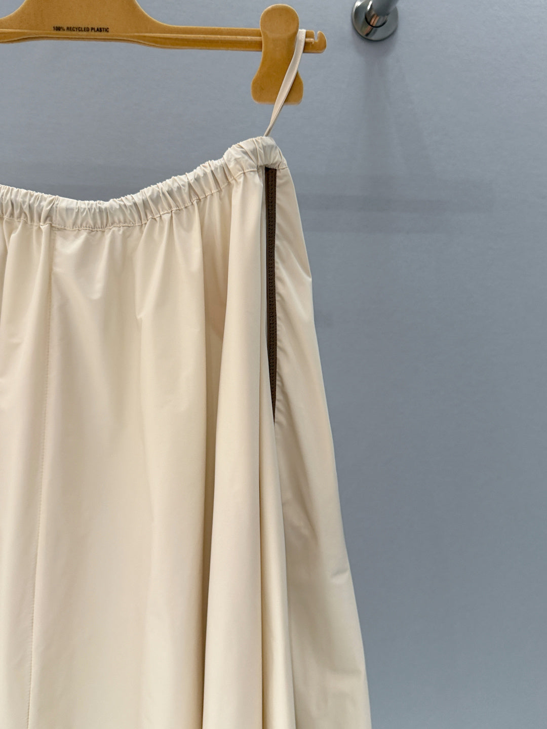 MIUMIU 26S MIDI SKIRT 914