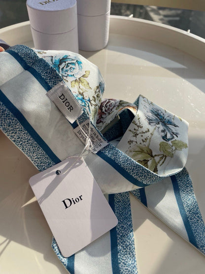 DIOR TWILLY 100 CM IN SILK 714390