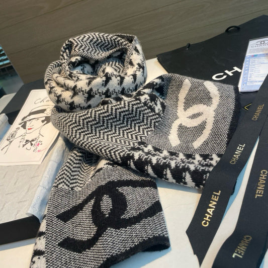 CHANEL 25S SCARF 190 CM IN CASHMERE 942958