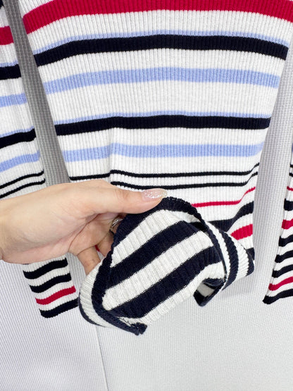 CHANEL 25S COLLARED SWEATER 578