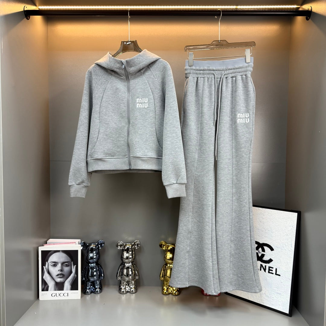 MIUMIU FLEECE TOP AND FLARED PANTS SET STYLE 216