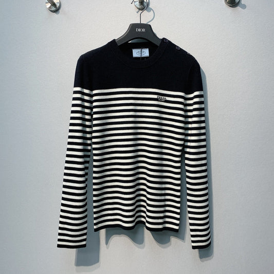 PRADA 26S CREW NECK KNIT SWEATER 639