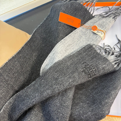 HERMES 25S SCARF 180 IN CASHMERE 987739