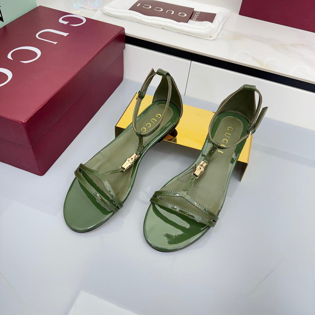 GG THONG SANDALS 25S IN DARK GREEN LAMBSKIN WITH GOLD HARDWARE