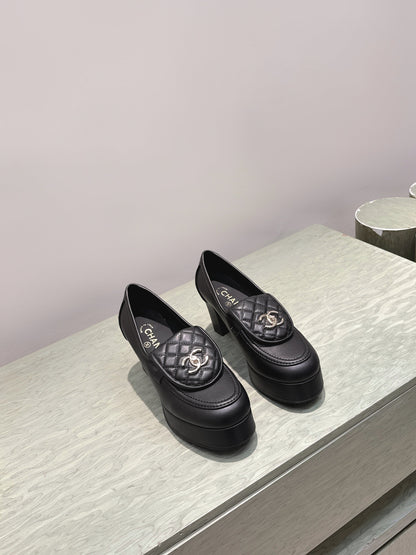 CHANEL 25S HIGH-HEELED MOCCASINS 80MM IN BLACK CALFSKIN GOLD HARDWARE