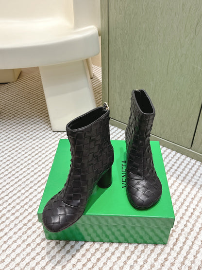 BOTTEGA VENETA 26S INTRECCIATO BOOTS 70 MM IN BLACK LAMBSKIN
