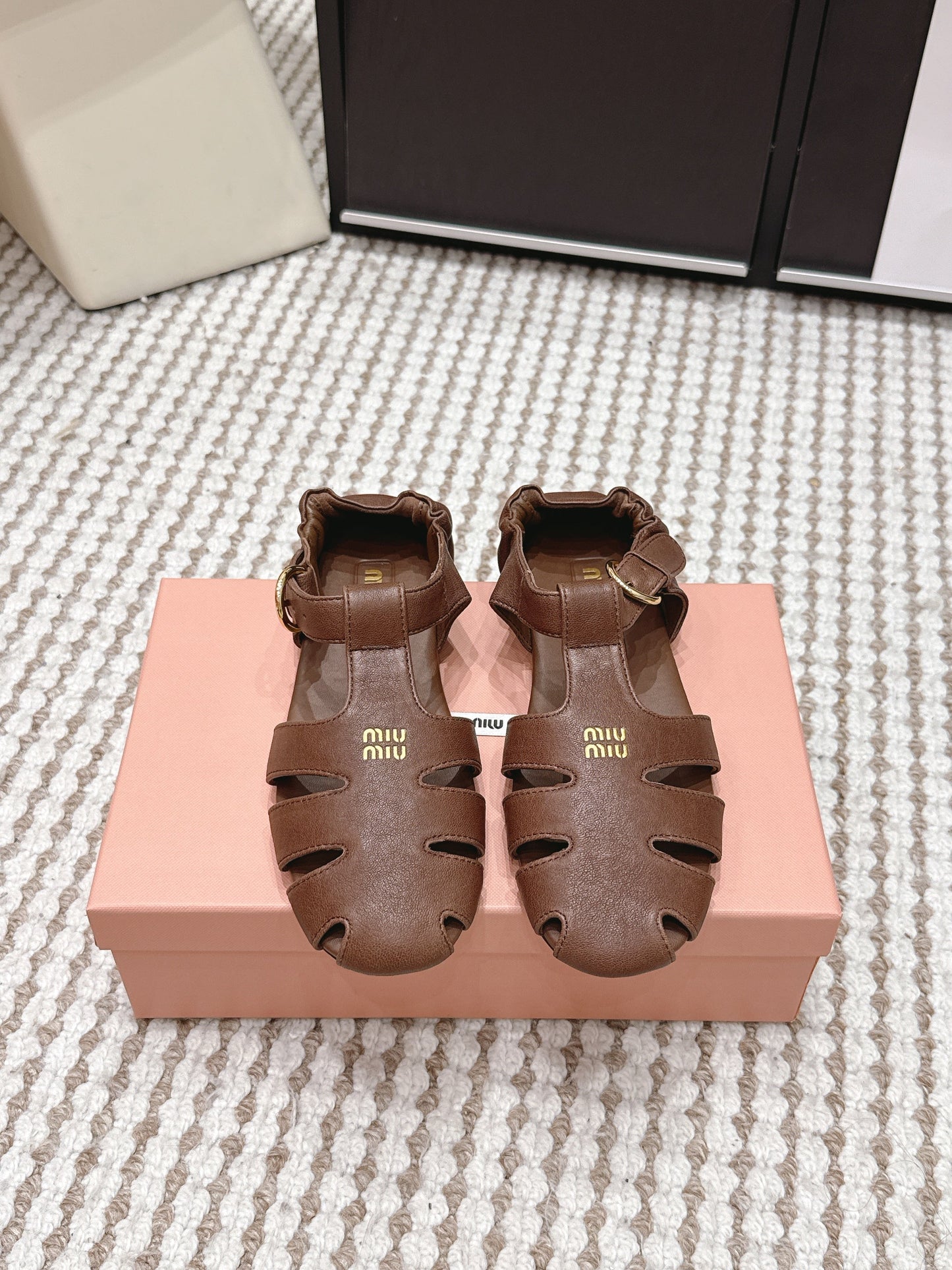 MIUMIU 26S RUCHES FISHERMAN SANDALS IN DARK BROWN CALFSKIN GOLD HARDWARE