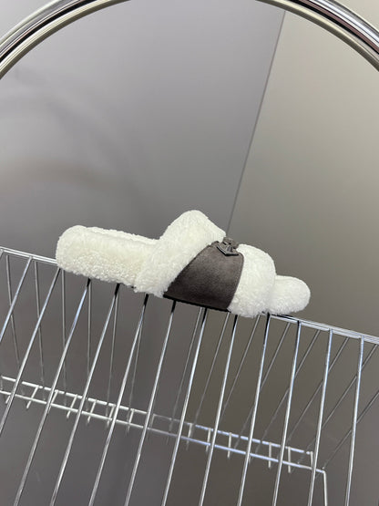 BALENCIAGA 25S SLIPPERS IN MUTED PURPLE GRAY SUEDE AND WHITE WOOL