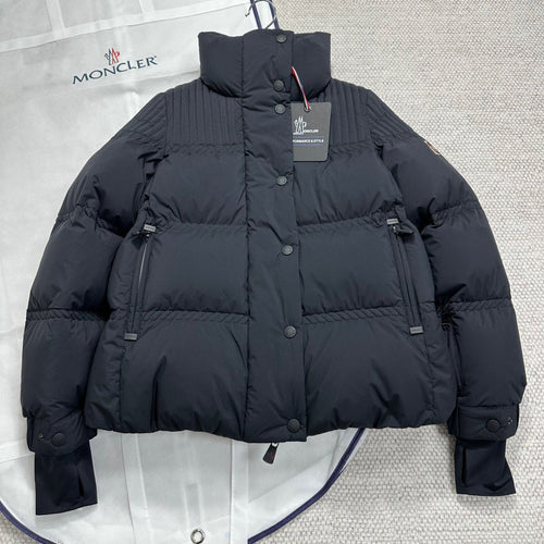 MONCLER 25S DOWN JACKET 400