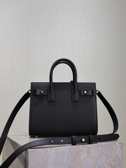 YSL 25S SAC DE JOUR 22 IN BLACK SUPPLE GRAINED CALFSKIN GOLD HARDWRE