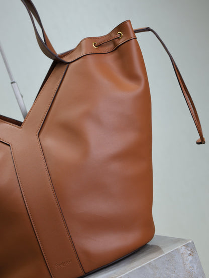 YSL 25S Y LARGE HOBO 50 IN CARAMEL CALFSKIN GOLD HARDWRE