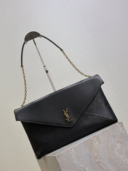 YSL 25S CASSANDRE ENVELOPE MESSENGER 35 IN BLACK LAMBSKIN GOLD HARDWRE