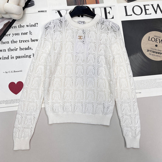 CHANEL 25S LONG-SLEEVE SWEATER 441