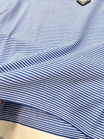 PRADA 26S T-SHIRT 747