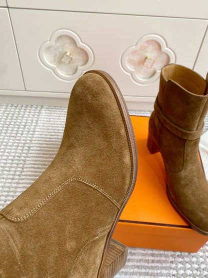 HM 25S FRENCHIE 50 ANKLE BOOT 50 MM IN BROWN SUEDE WITH SILVER HARDWARE