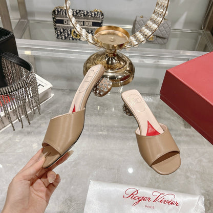CRYSTAL HEEL MULE IN CAMEL BROWN CALFSKIN