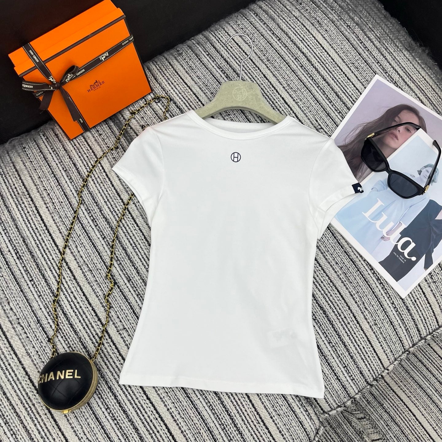 HERMES 26S SHORT SLEEVED CREW NECK T-SHIRT 493