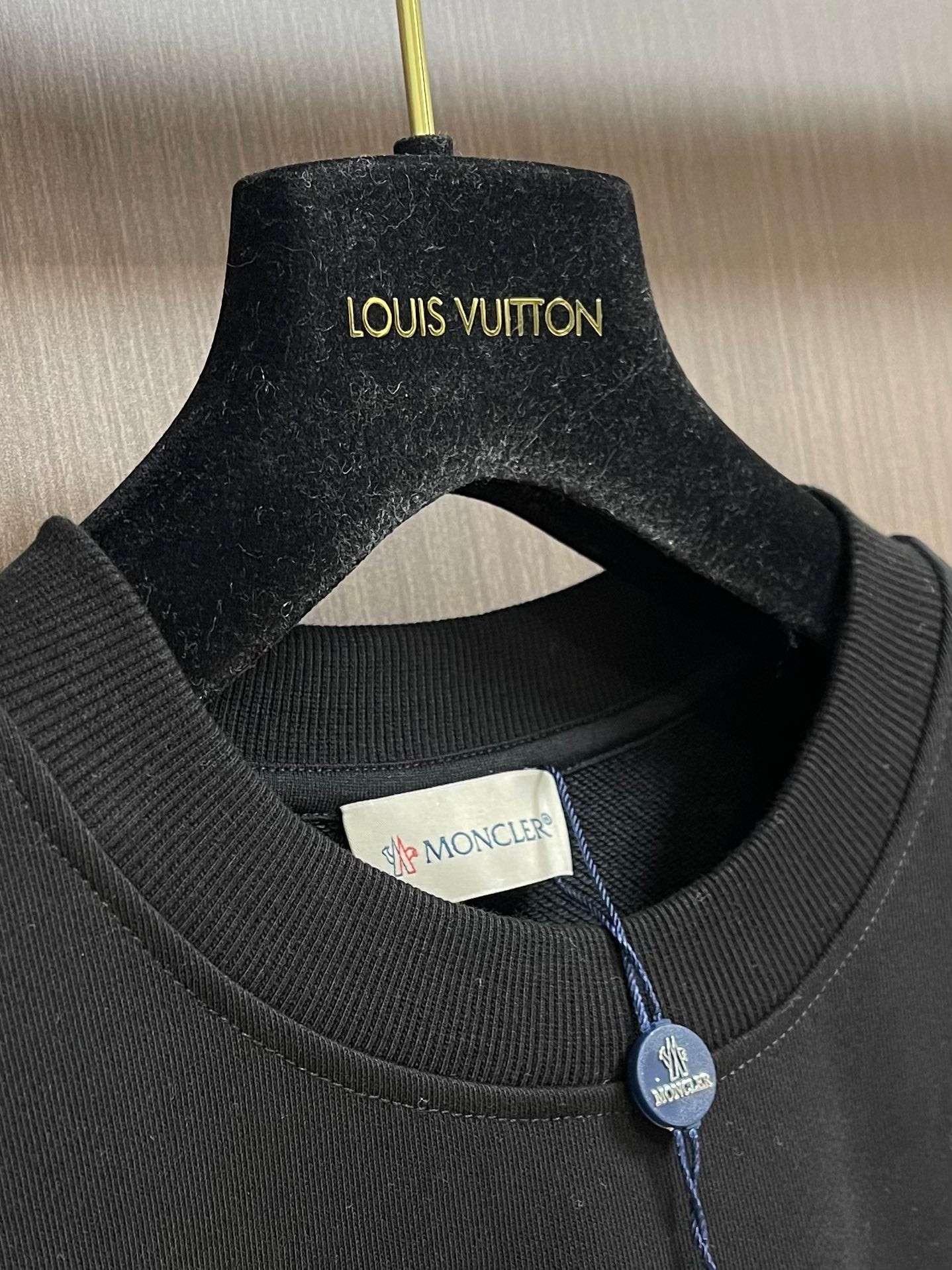 MONCLER 26S CREWNECK SWEATSHIRT 535