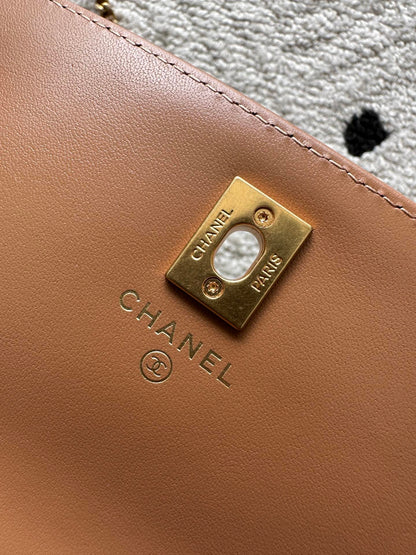 CHANEL 25S CLASSIC WALLET ON CHAIN 19 IN BROWN LAMBSKIN WITH GOLD HARDWARE