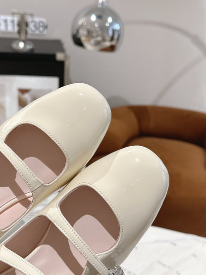 MINI TRES VIVIER STRASS BUCKLE BABIES BALLERINAS IN OFF WHITE PATENT CALFSKIN