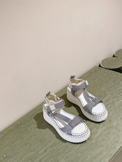 CHLOÉ 26S WEDGE SANDALS IN WHITE LAMBSKIN AND GREY CANVAS