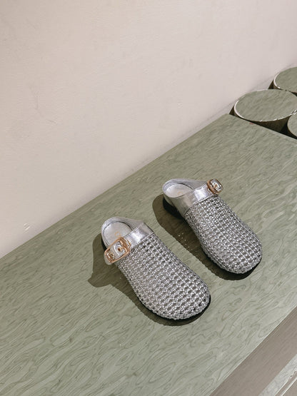 CHLOÉ 26S WOVEN MULES IN SILVER CALFSKIN