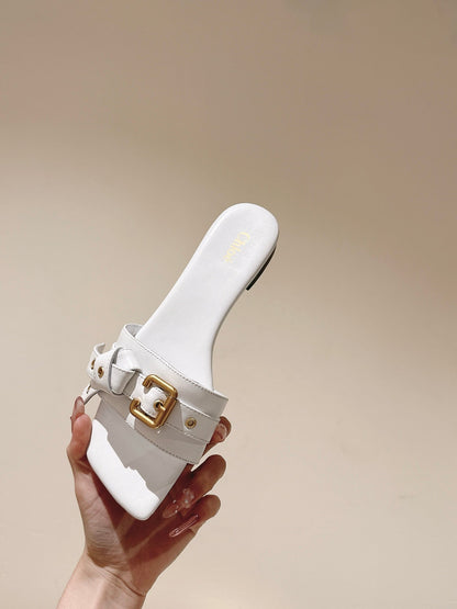 CHLOÉ 26S SLIDE SANDALS IN WHITE LAMBSKIN