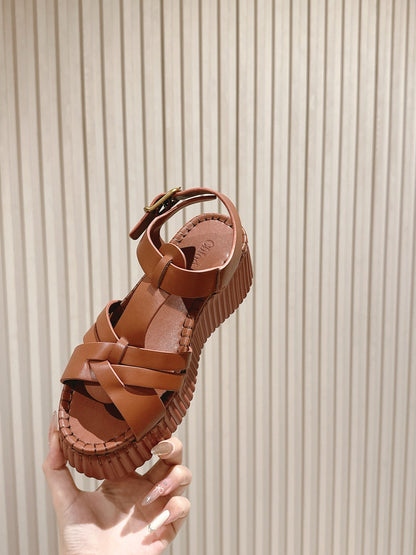 CHLOÉ 26S HIGH-HEELED SANDALS IN BROWN LAMBSKIN