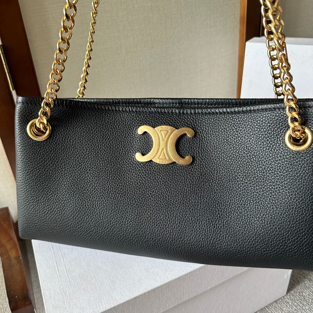 NEWSPAPER TRIOMPHE SOFT 31 BLACK IN CALFSKIN