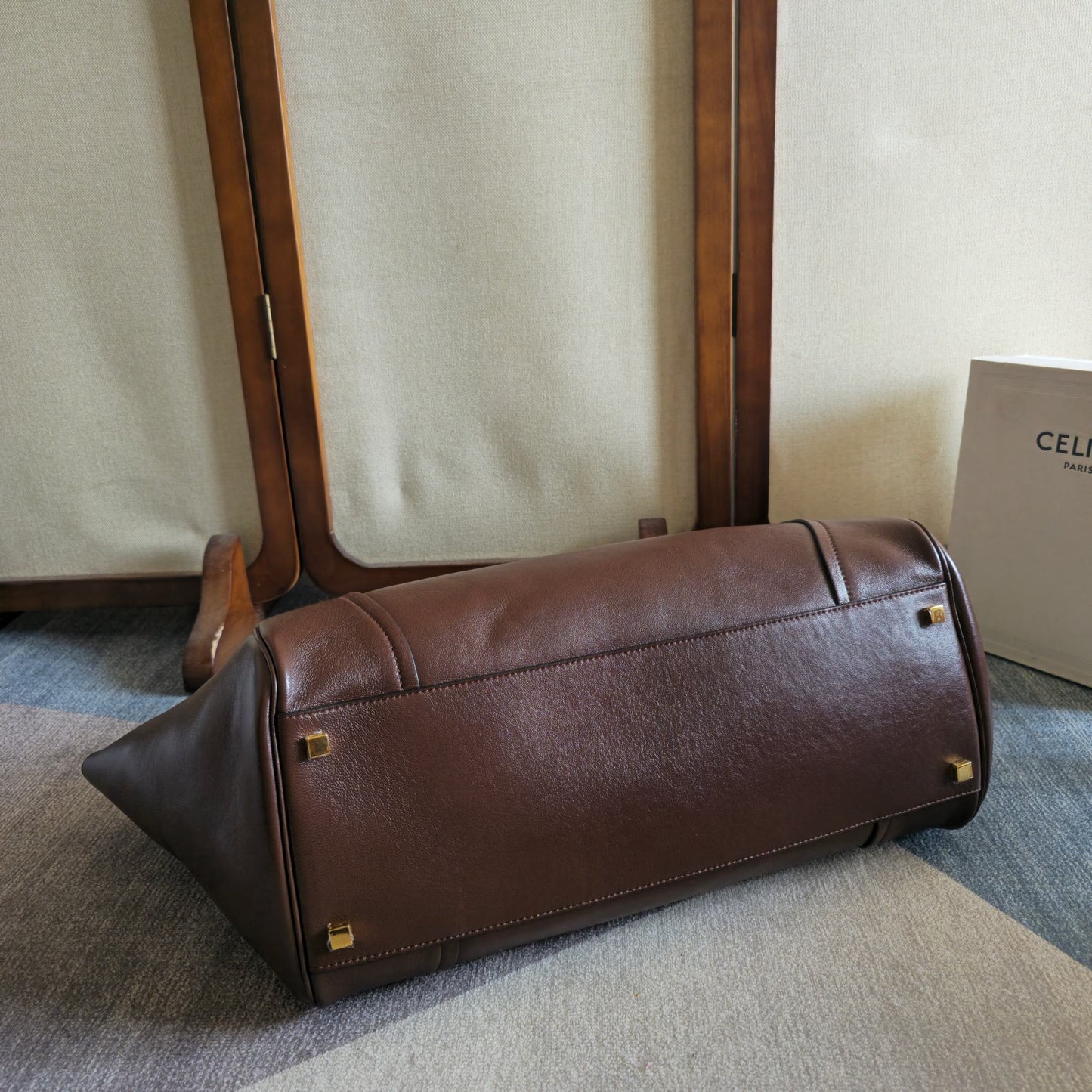 CELINE 25S MEDIUM SMILING NEW LUGGAGE 44MM IN SYRAH RED SUPPLE SHINY LAMBSKIN