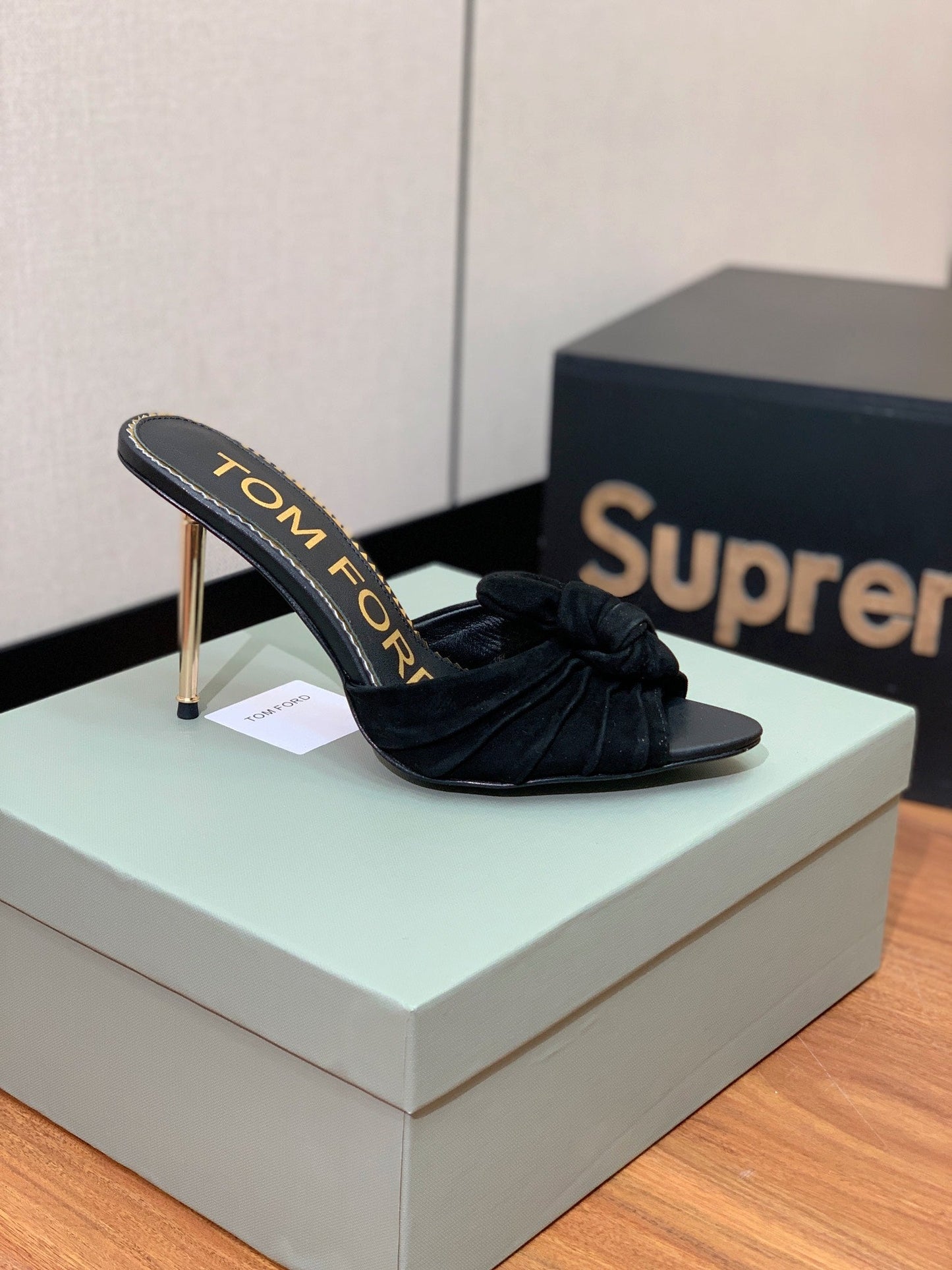 HIGH HEEL MULE 10 CM IN BLACK SUEDE