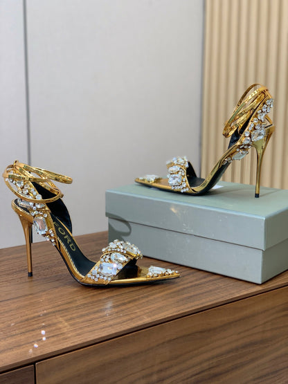 CRYSTAL HIGH HEELS IN GOLD ZP METALLIC PATENT LEATHER