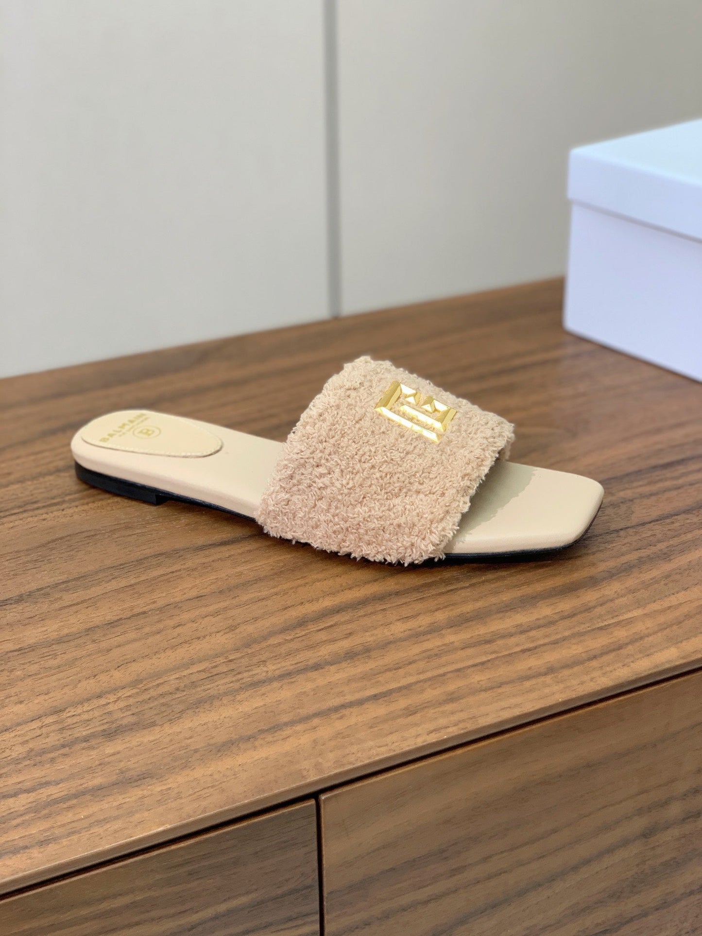BALMAIN 26S SANDALS IN BEIGE WOOL AND CALFSKIN