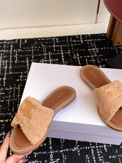 CELINE 26S TRIOMPHE FLAT SLIDES IN PEACH BEIGE WOOL