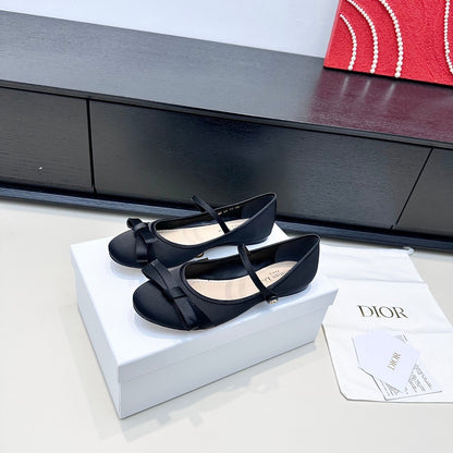 DIOR 26S LOVELY-D BALLET FLAT IN BLACK SATIN WITH BOW