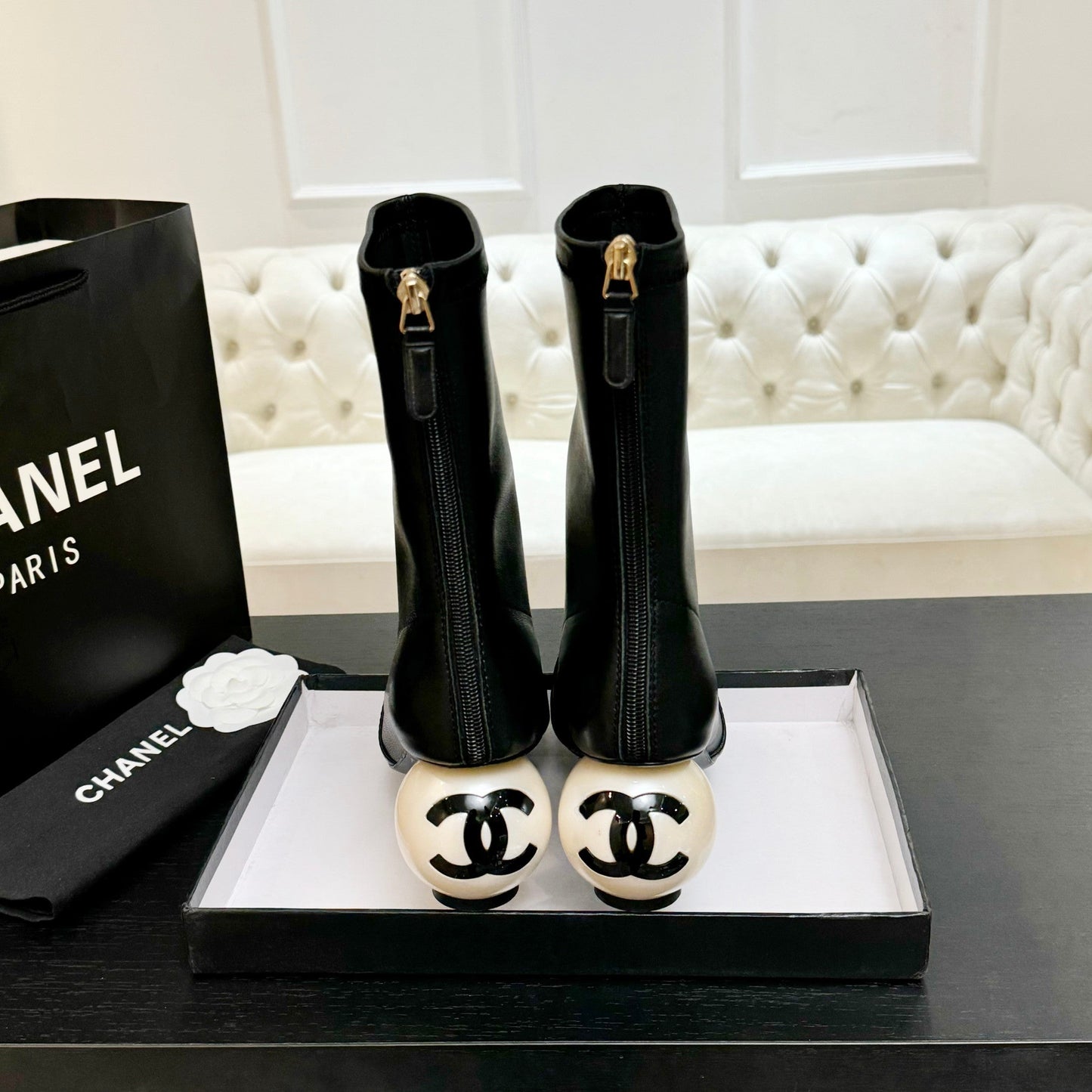 CC PEARL BOOTS 65MM IN BLACK CALFSKIN