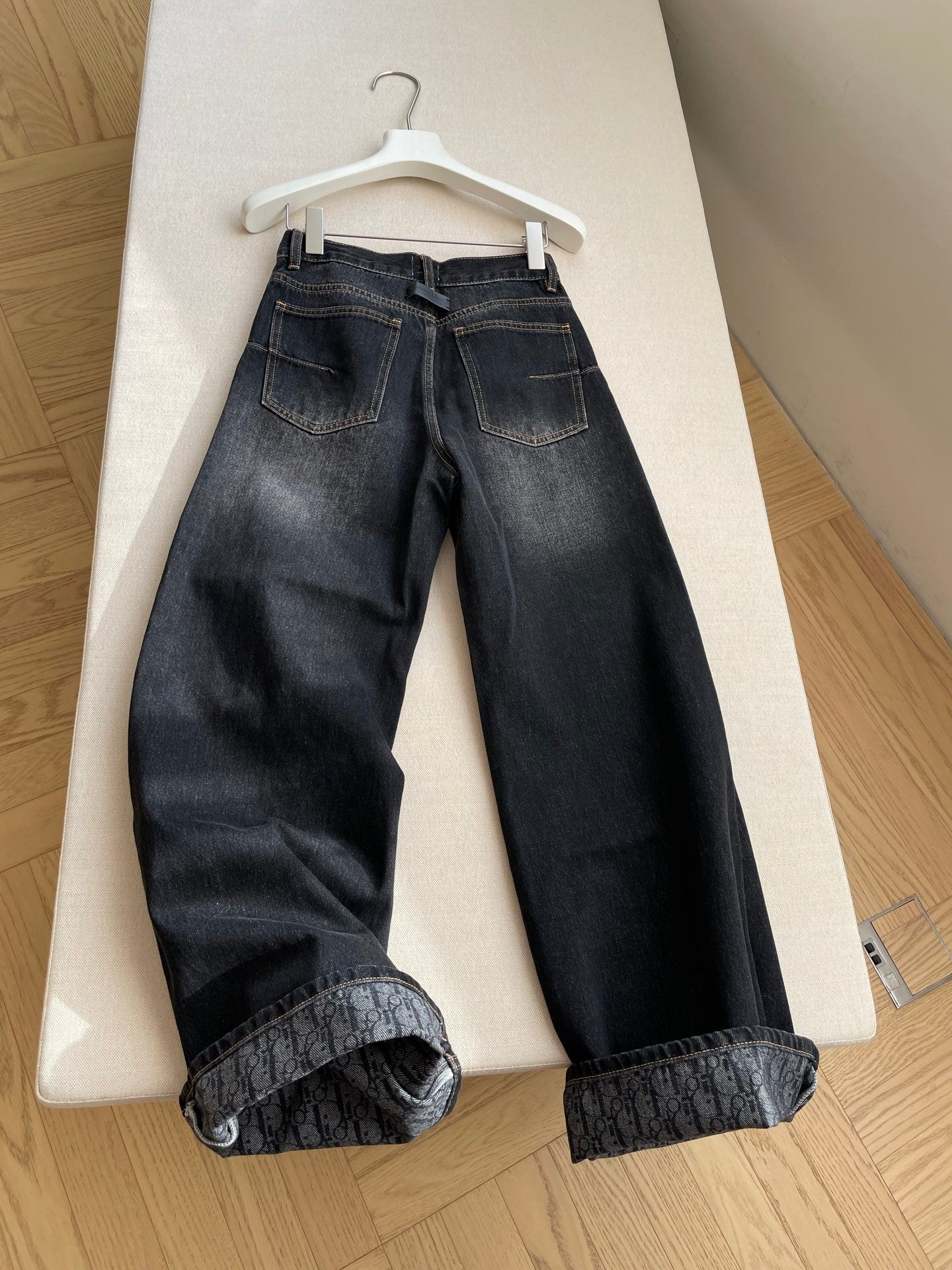 DIOR 26S STRAIGHT-LEG JEANS 1114