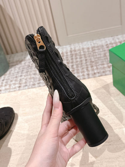 BOTTEGA VENETA 26S INTRECCIATO BOOTS 85 MM IN BLACK LAMBSKIN