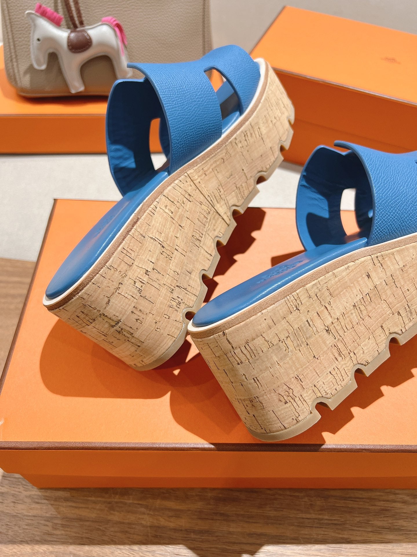 HM 25S HIGH WEDGE SANDALS IN BLUE LAMBSKIN STYLE 14