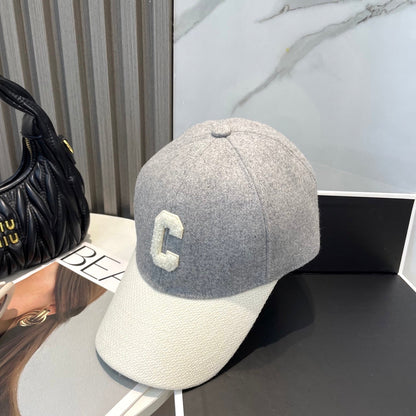 BASEBALL CAP MODEL 652409 IN WHITE AND GRAY FELTED FABRIC