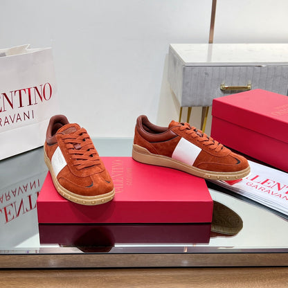 VALENTINO 25S UPVILLAGE SNEAKERS IN WHITE MIX DARK ORANGE SUEDE