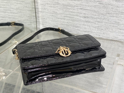 MINI BAG 24 IN BLACK PATENT CANNAGE CALFSKIN