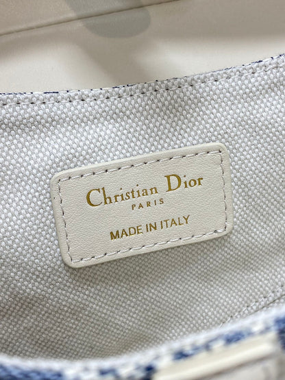 DIOR 25S MINI SOFT SADDLE BAG 19 IN BLUE DIOR OBLIQUE CHAMBRAY AND IVORY SMOOTH CALFSKIN