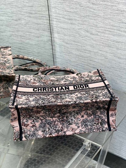 DIOR 25S LUCKY MEDIUM DIOR BOOK TOTE 36 IN PINK MULTICOLOR DIOR FLOWERS CALENDAR ALLOVER EMBROIDERY