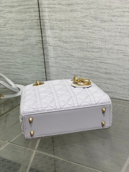 DIOR 25S LADY DIOR BAG 20 IN LILAC CANNAGE CALFSKIN GOLD HARDWRE
