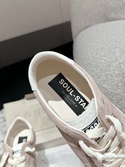 SOUL STAR SNEAKERS IN PINK SUEDE WHITE HEEL TAB